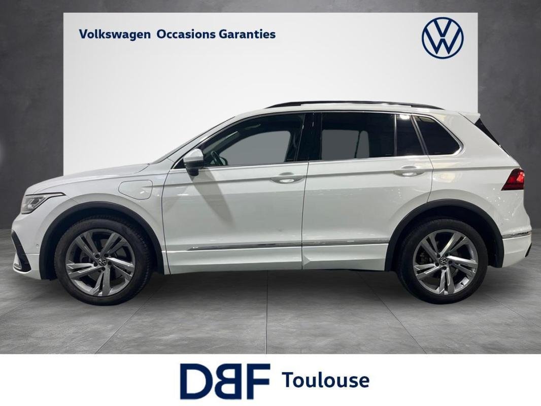 Volkswagen Tiguan - Photo 2