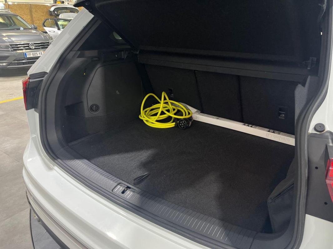 Volkswagen Tiguan - Photo 32