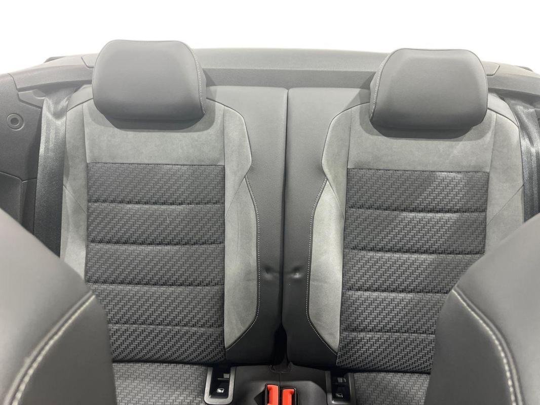 Volkswagen T-Roc - Photo 14