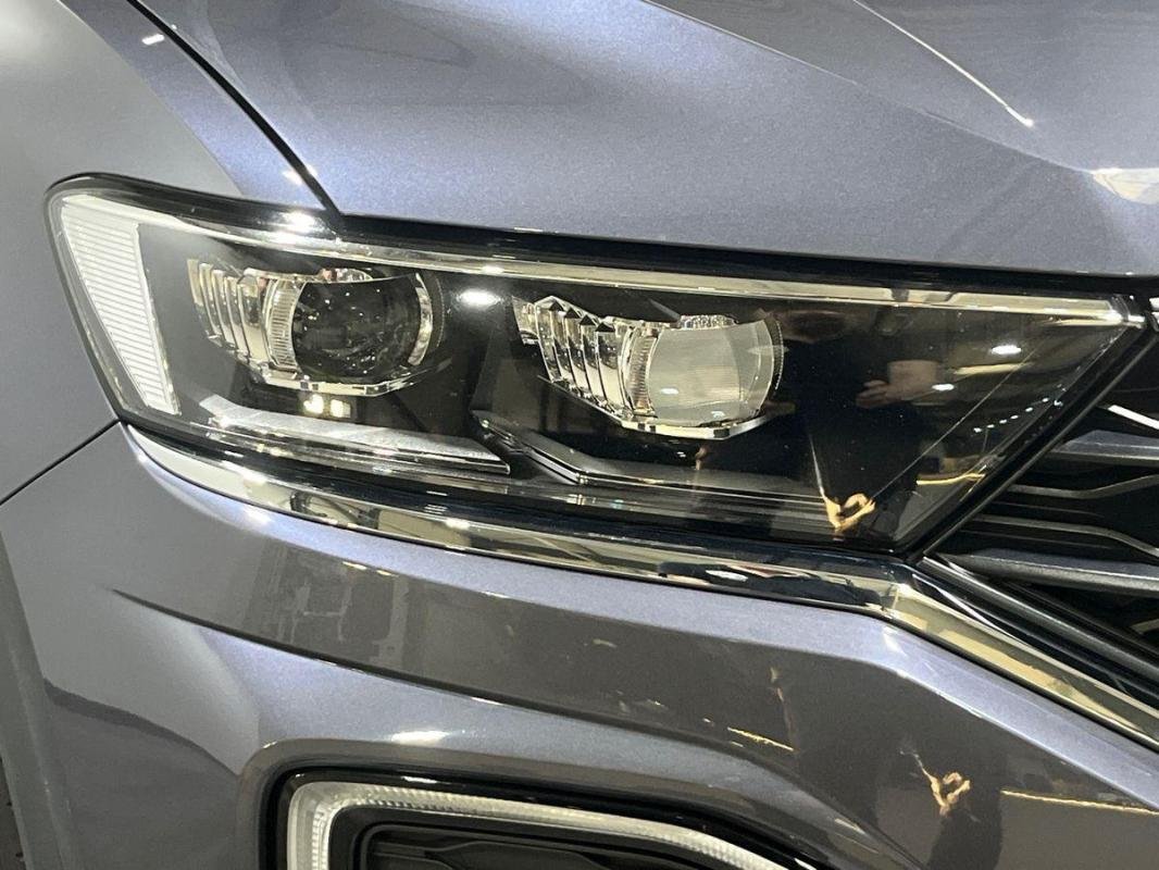 Volkswagen T-Roc - Photo 17