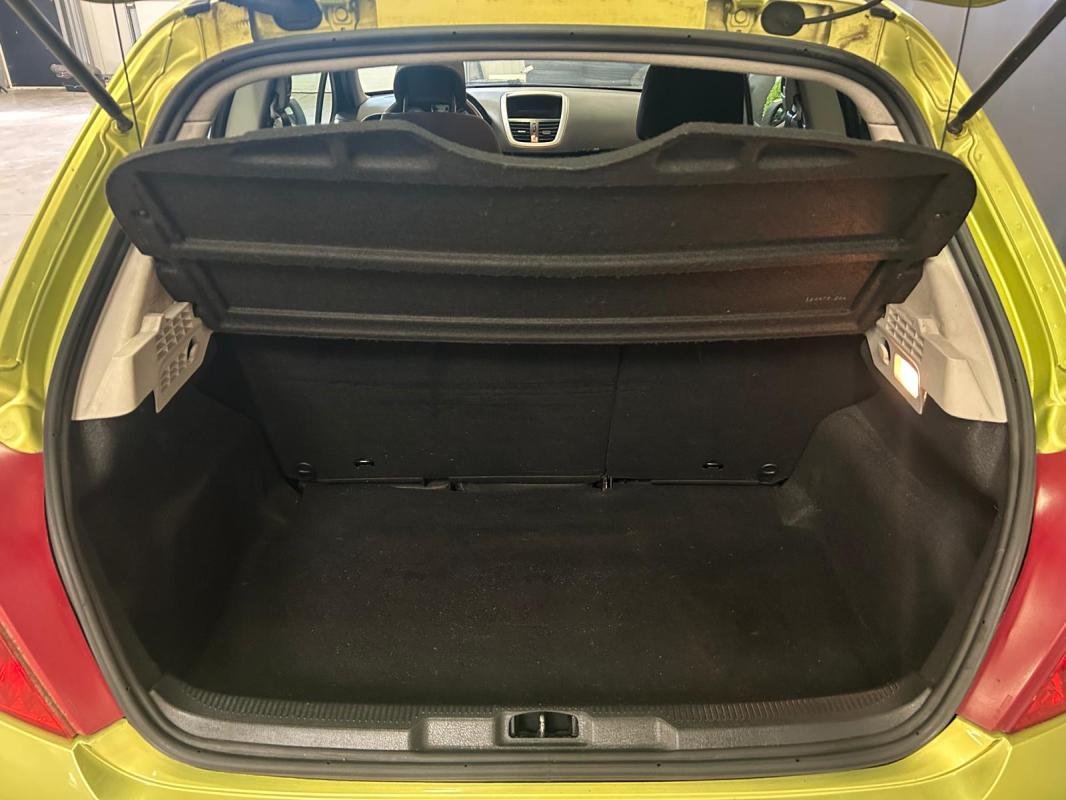 Peugeot 207 - Photo 17