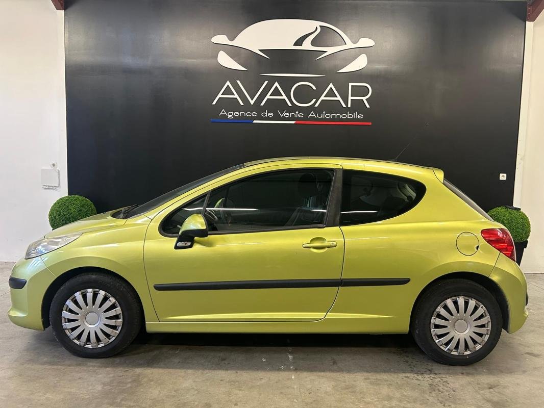 Peugeot 207 - Photo 2