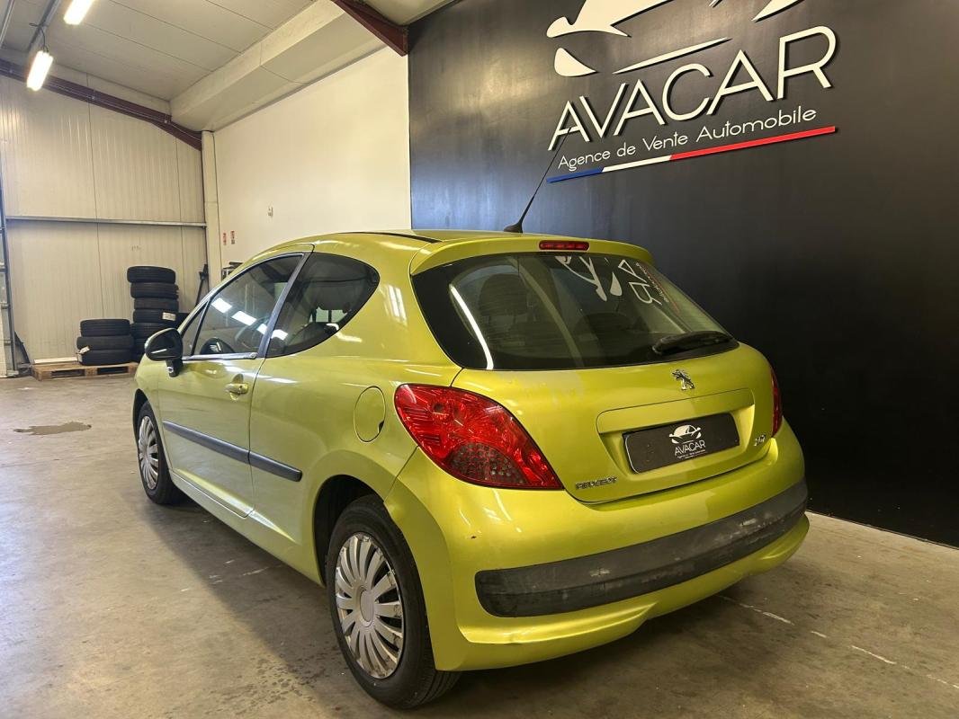 Peugeot 207 - Photo 3