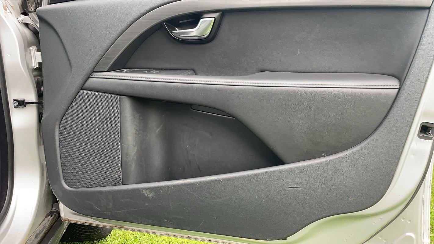 Volvo XC70 - Photo 24