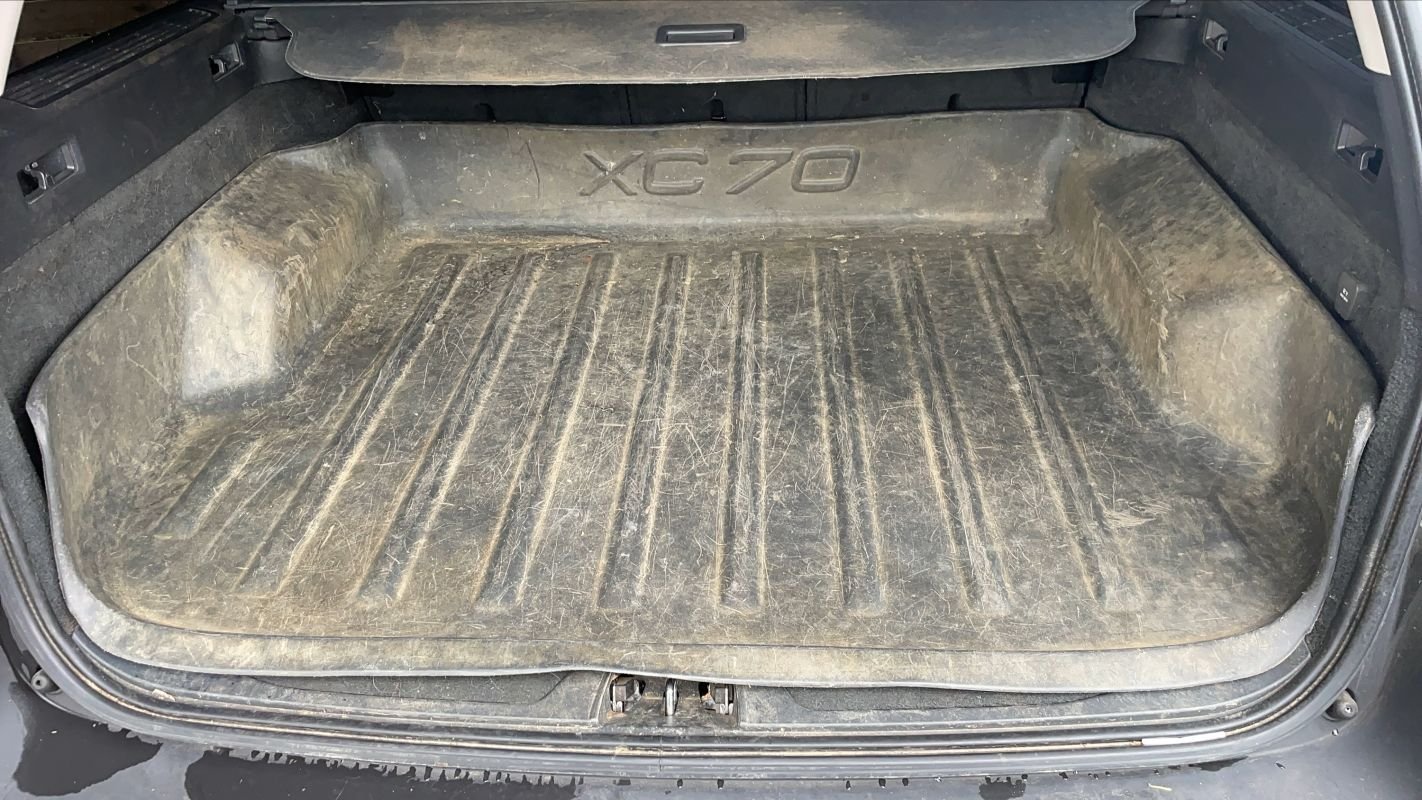 Volvo XC70 - Photo 25