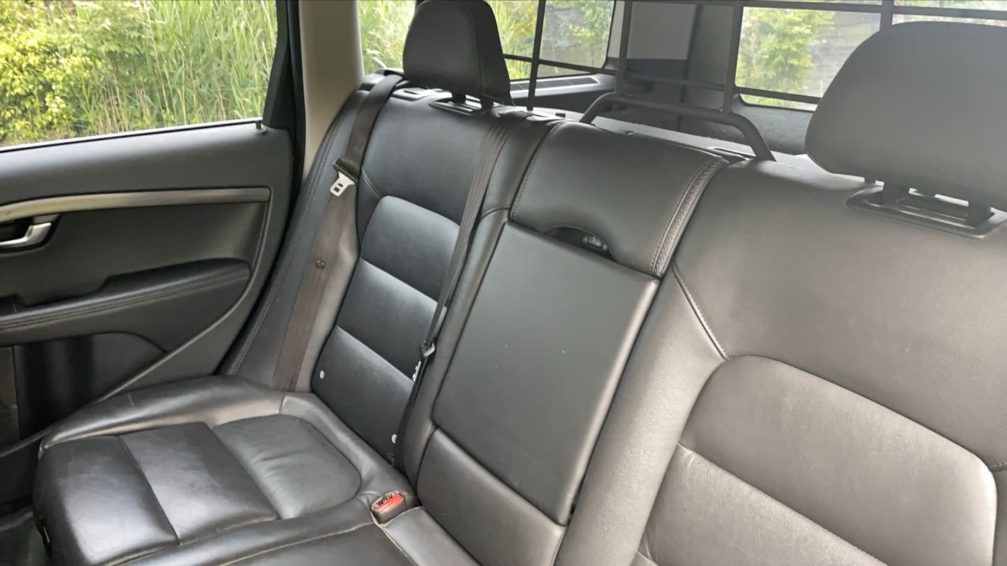 Volvo XC70 - Photo 9