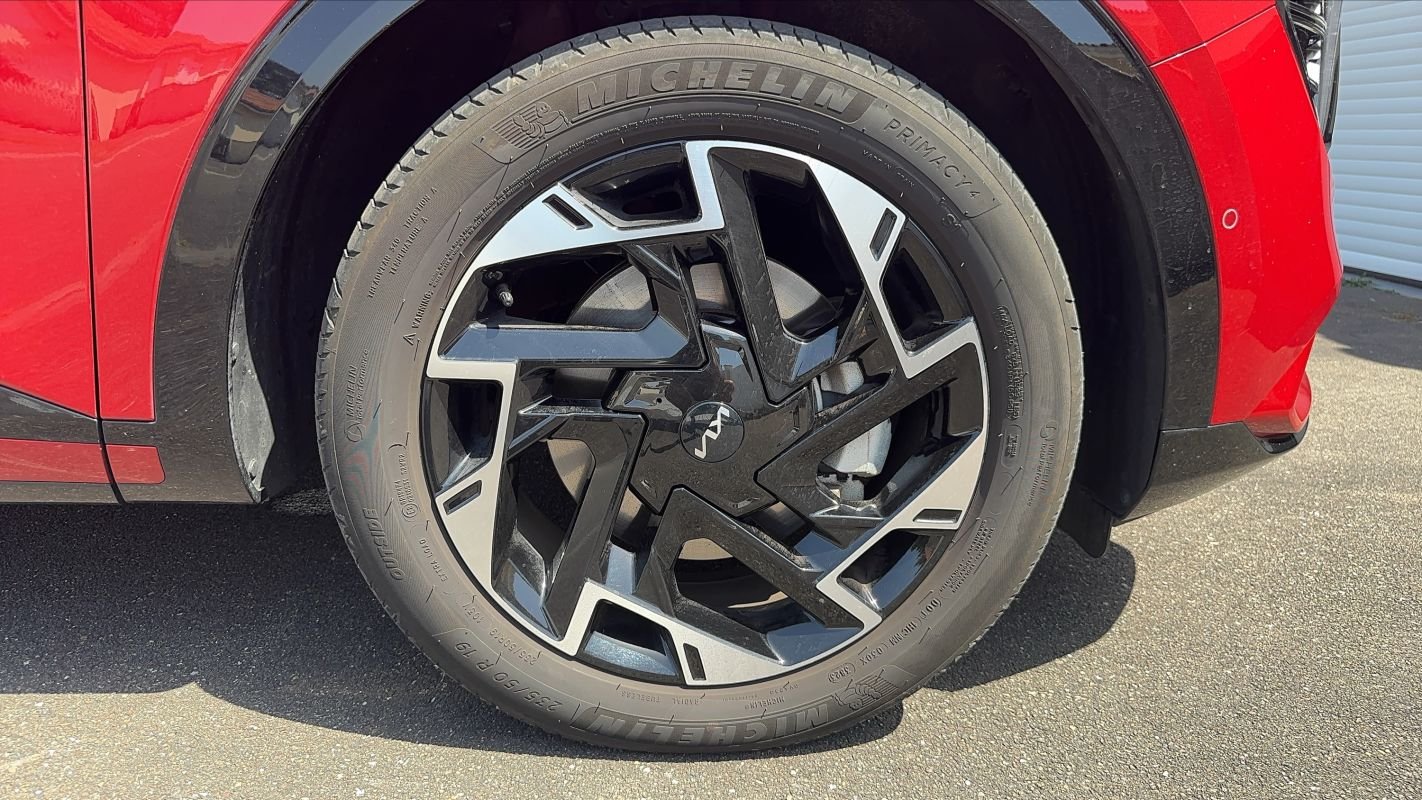 Kia Sportage - Photo 17