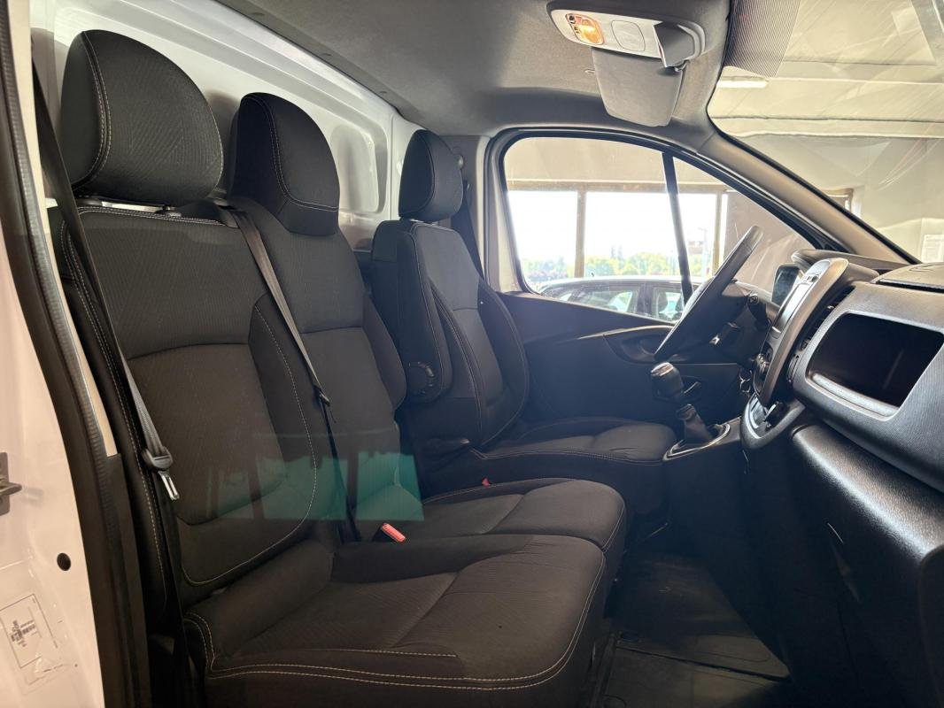 Renault Trafic - Photo 11
