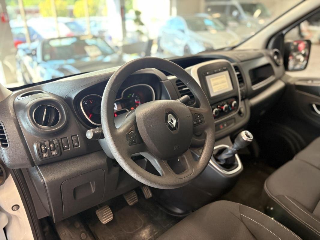 Renault Trafic - Photo 13
