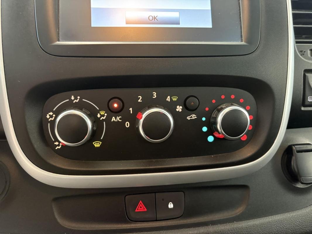 Renault Trafic - Photo 21