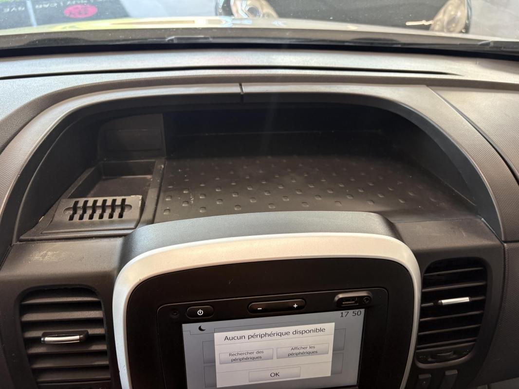 Renault Trafic - Photo 26