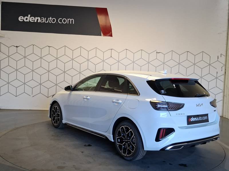 Kia CEED - Photo 11
