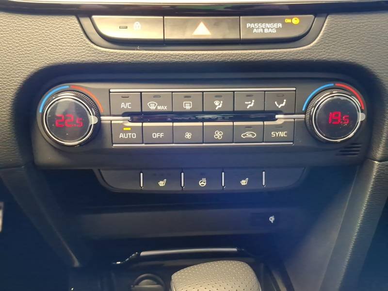 Kia CEED - Photo 28