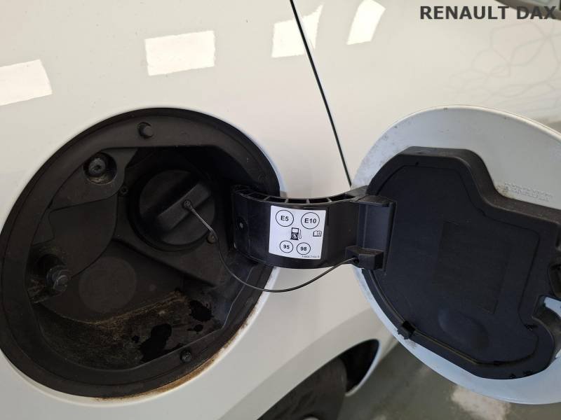 Renault Clio - Photo 21