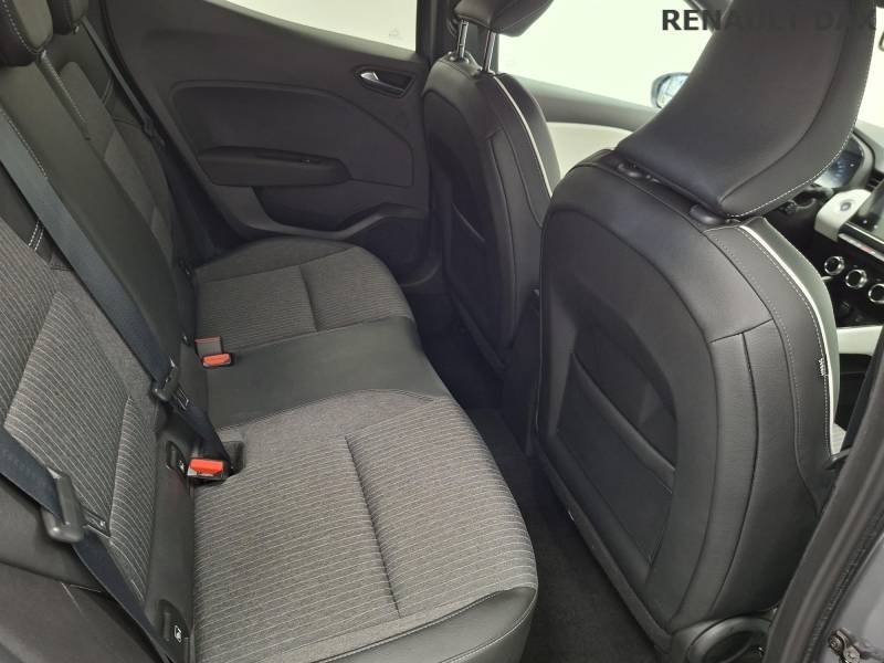 Renault Clio - Photo 14