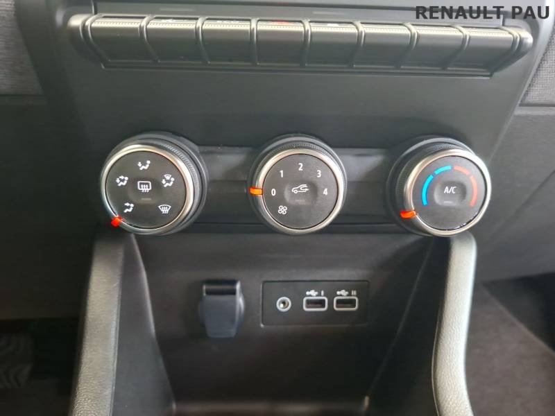 Renault Clio - Photo 28