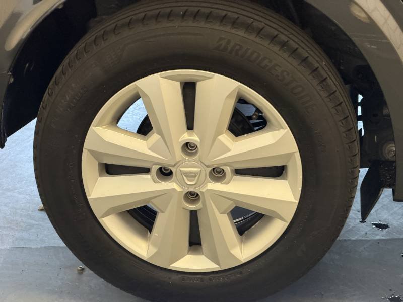 Dacia Sandero - Photo 24