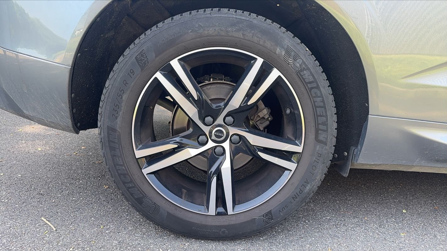 Volvo XC60 - Photo 16