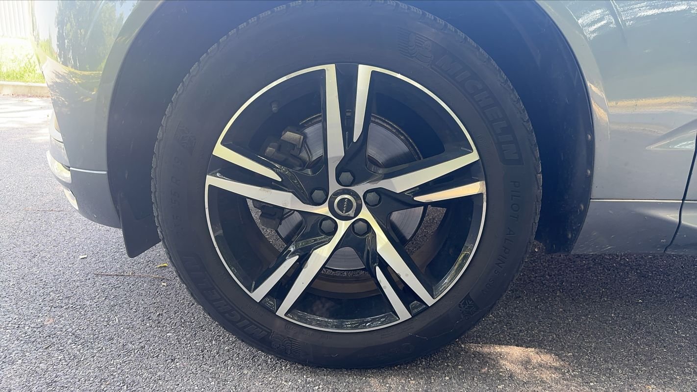 Volvo XC60 - Photo 18