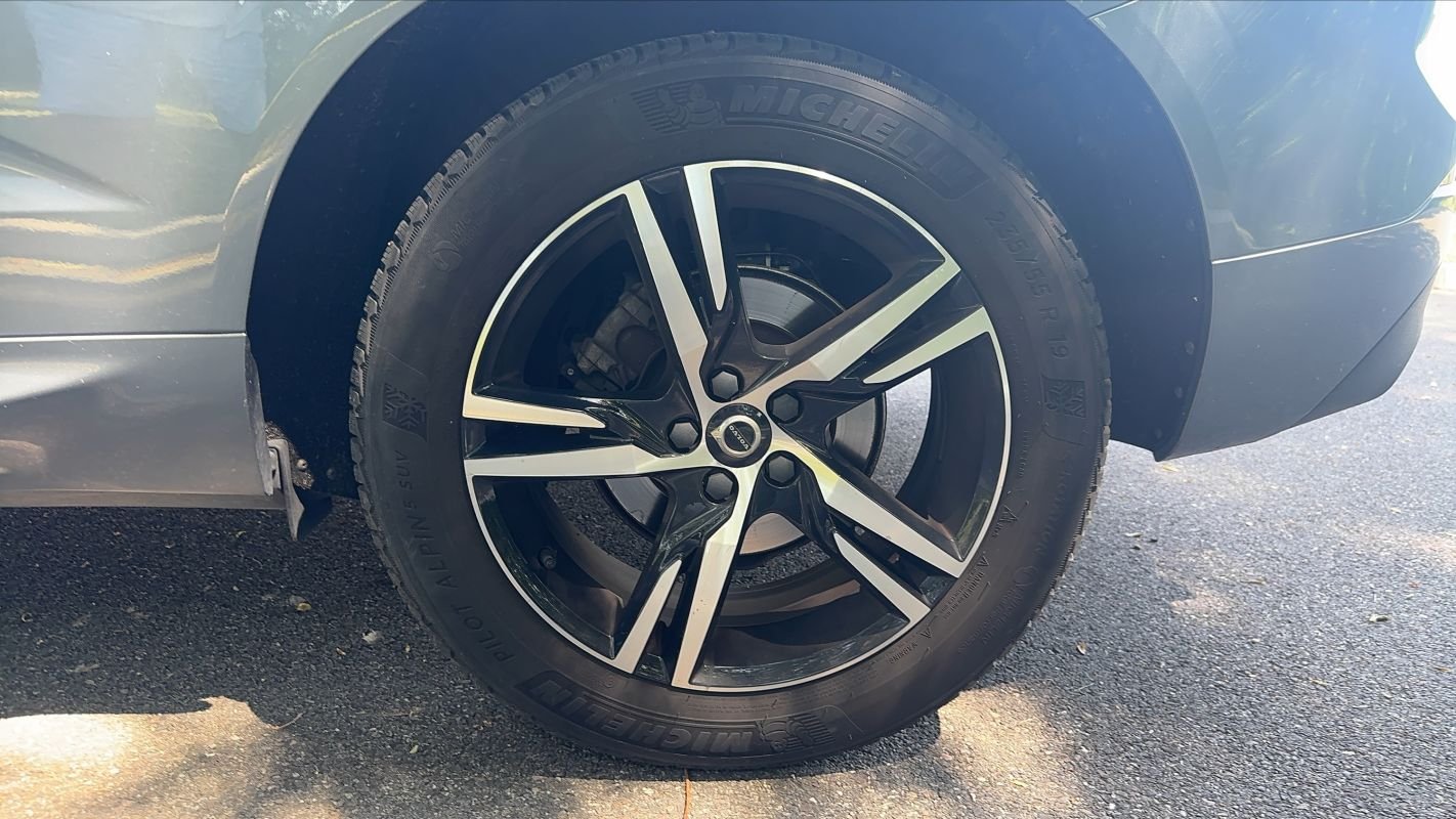 Volvo XC60 - Photo 19