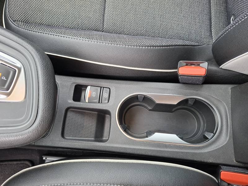 Renault Captur - Photo 18