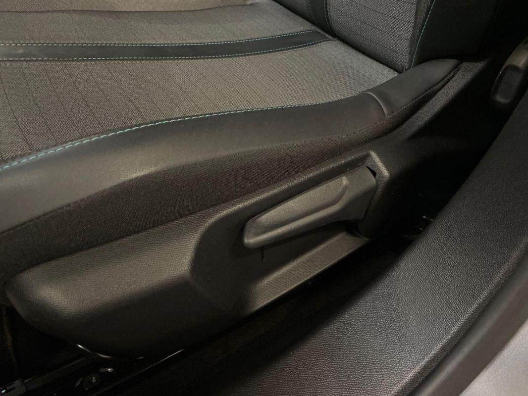 Peugeot 2008 - Photo 14