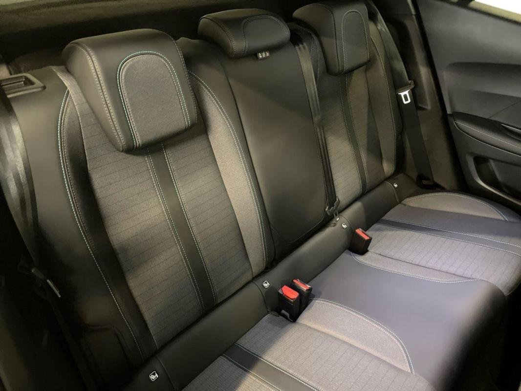 Peugeot 2008 - Photo 23