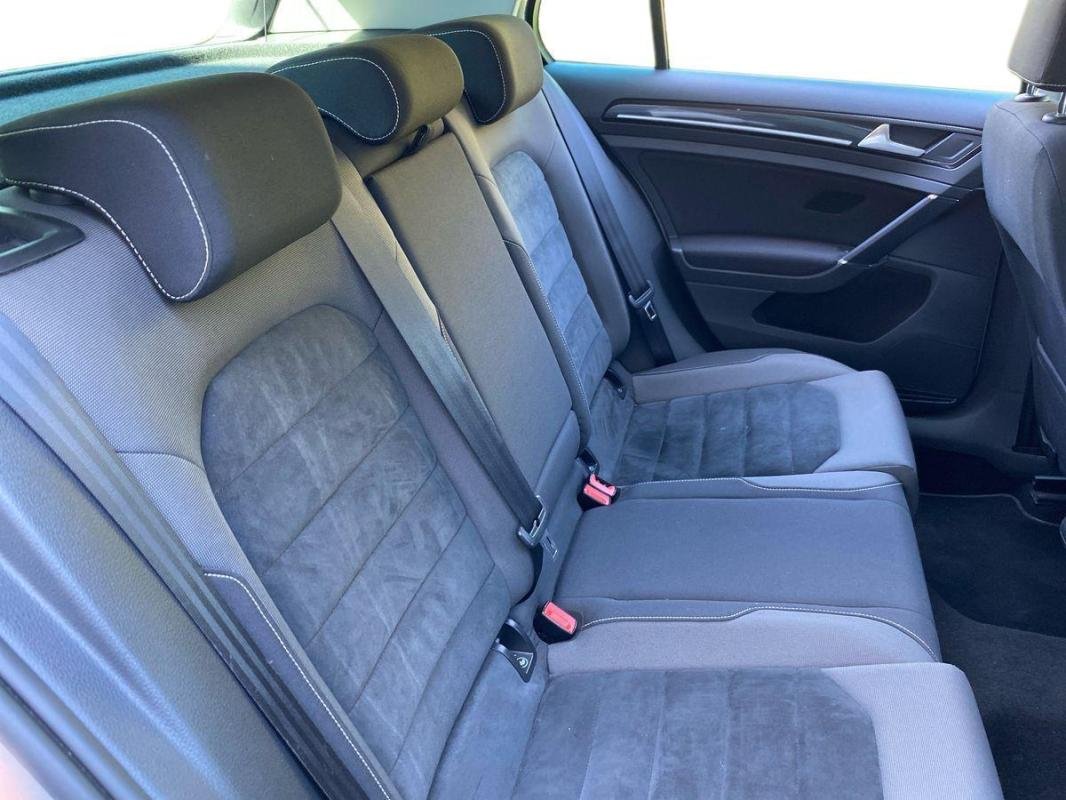 Volkswagen Golf - Photo 15