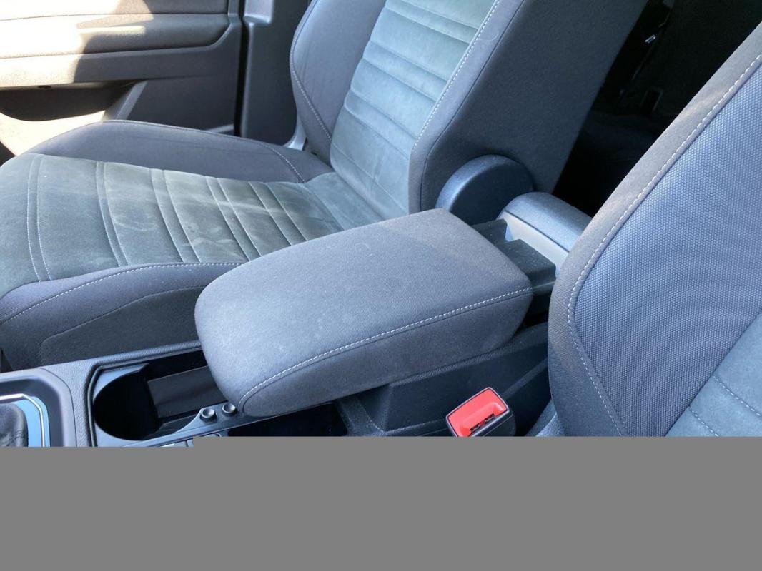 Volkswagen Touran - Photo 11