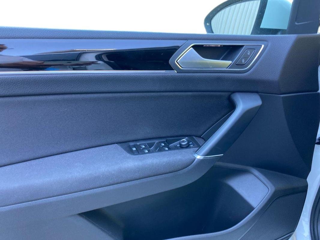 Volkswagen Touran - Photo 13