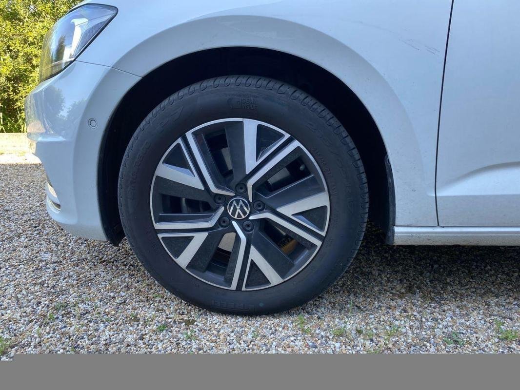Volkswagen Touran - Photo 26