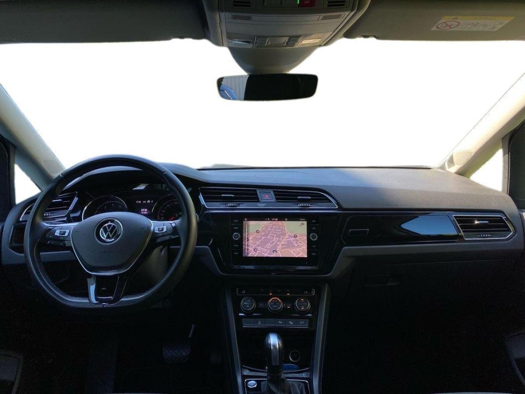 Volkswagen Touran - Photo 8
