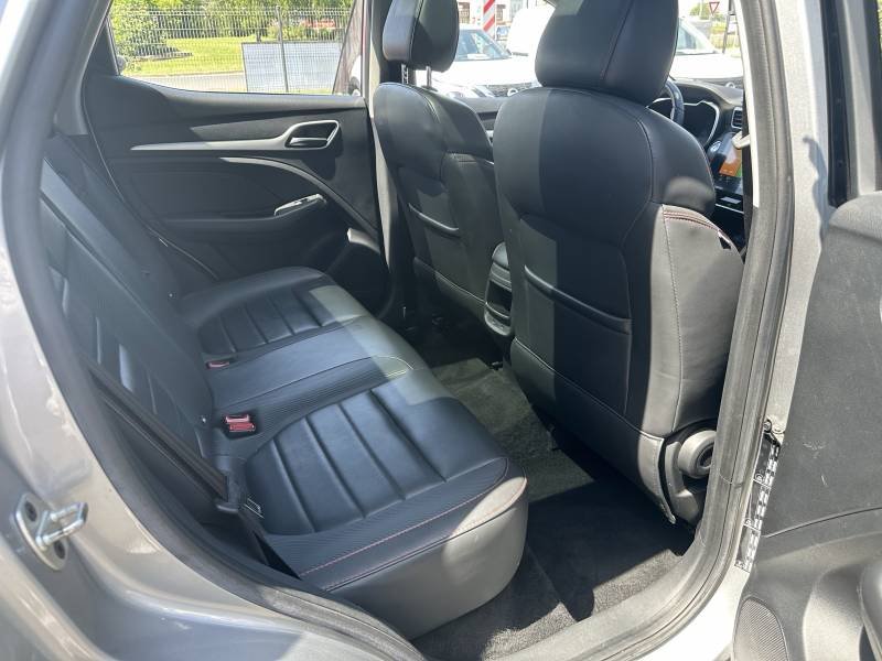 MG ZS - Photo 18