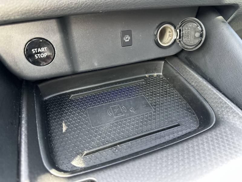 Nissan Qashqai - Photo 28