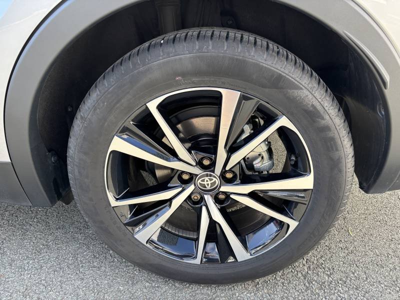 Toyota C-HR - Photo 11
