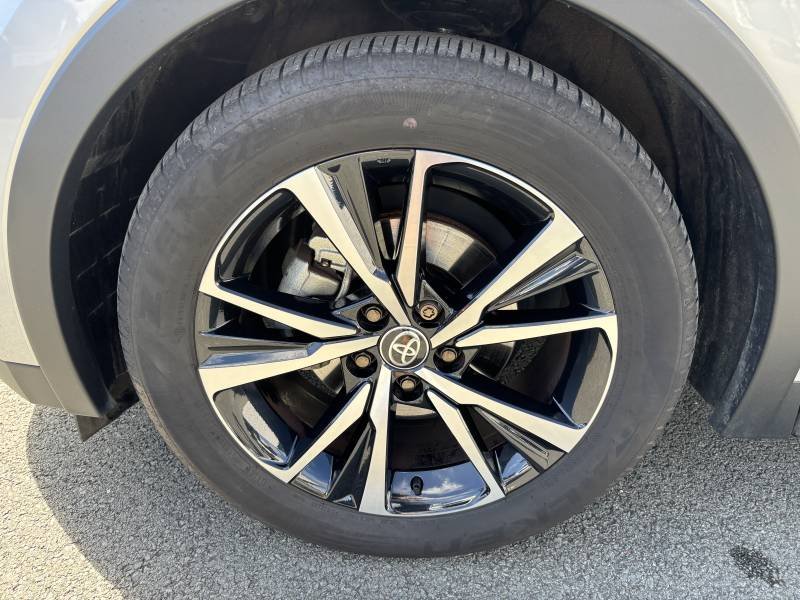 Toyota C-HR - Photo 12