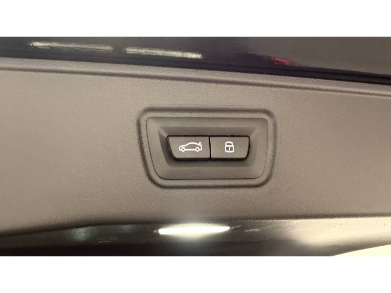 BMW Série 5 - Photo 18