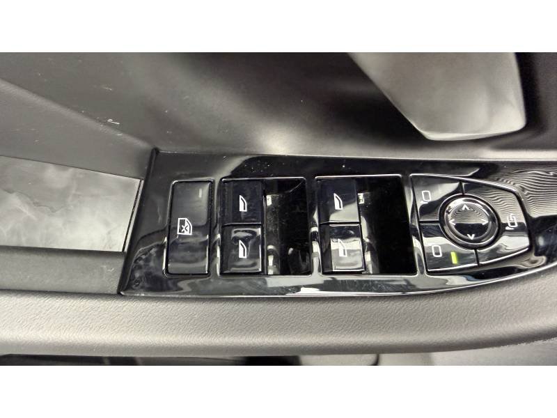 BMW Série 5 - Photo 20