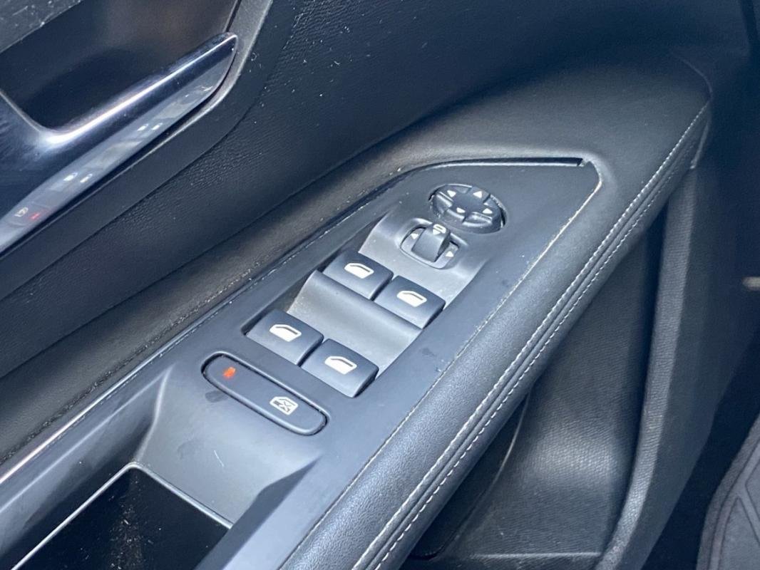 Peugeot 5008 - Photo 31