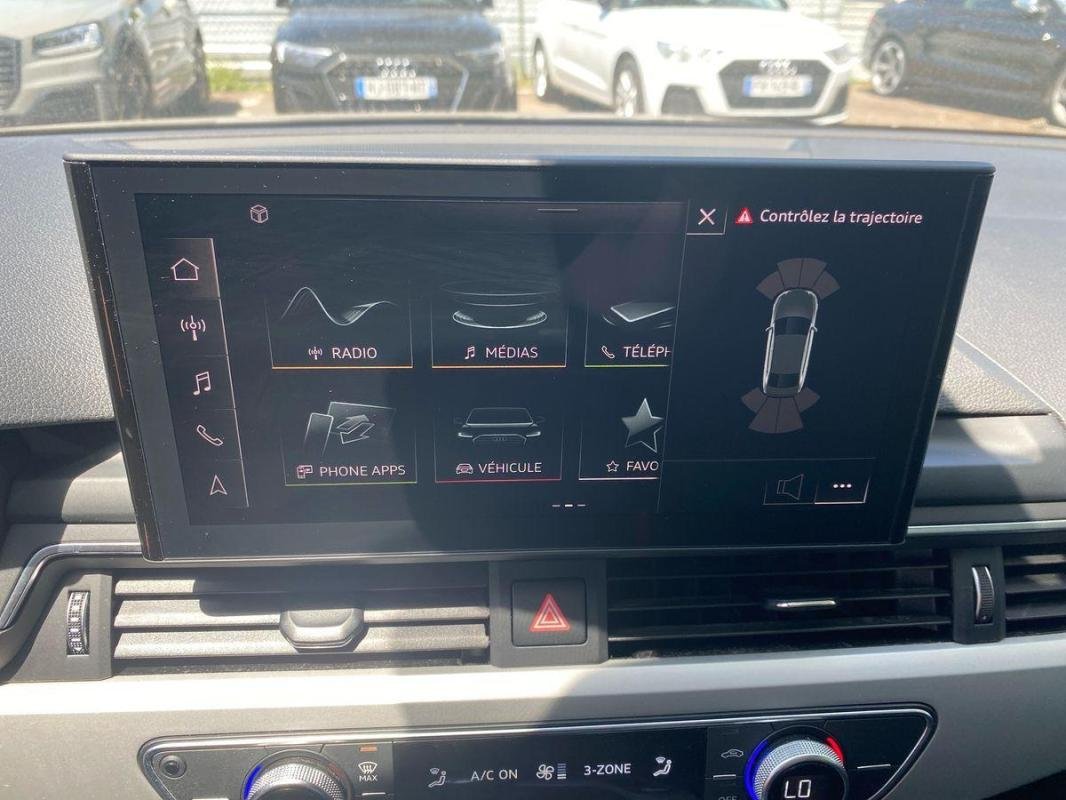 Audi A4 - Photo 18
