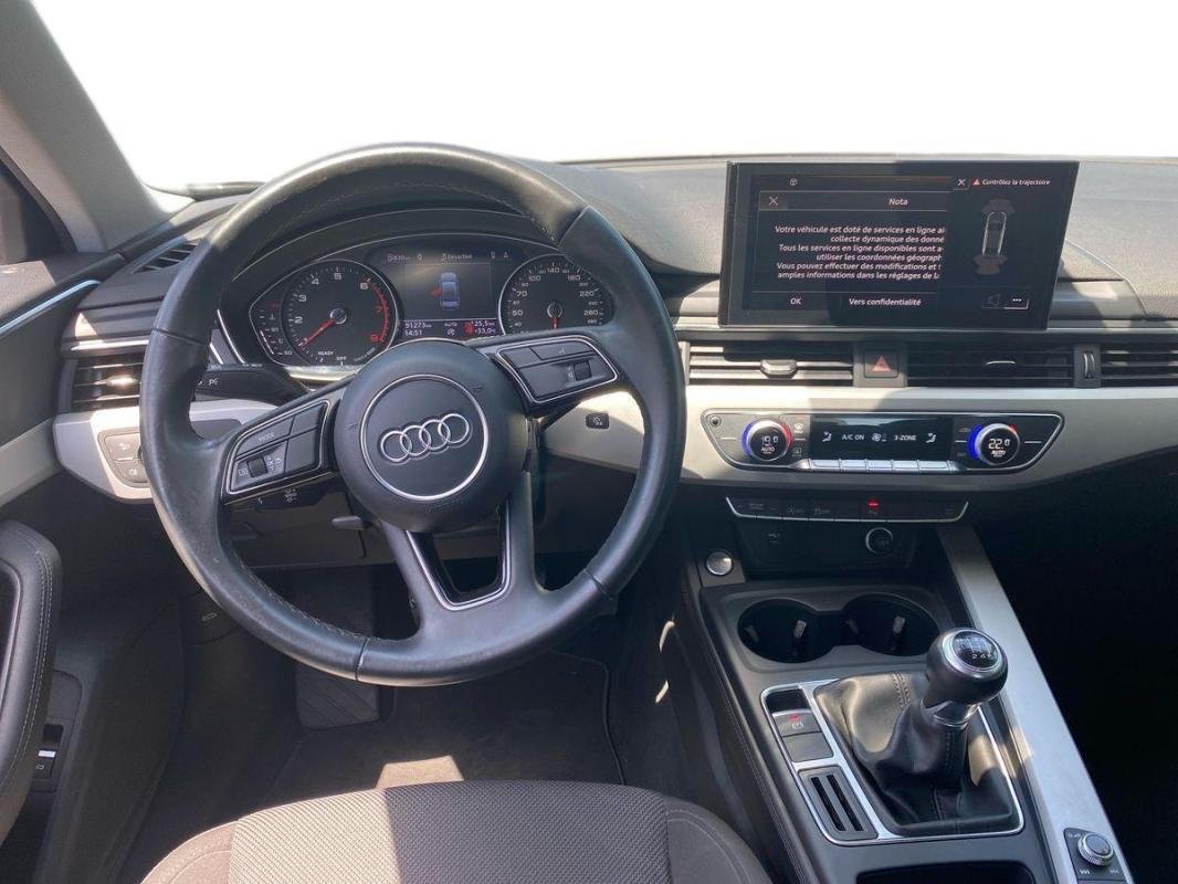 Audi A4 - Photo 24