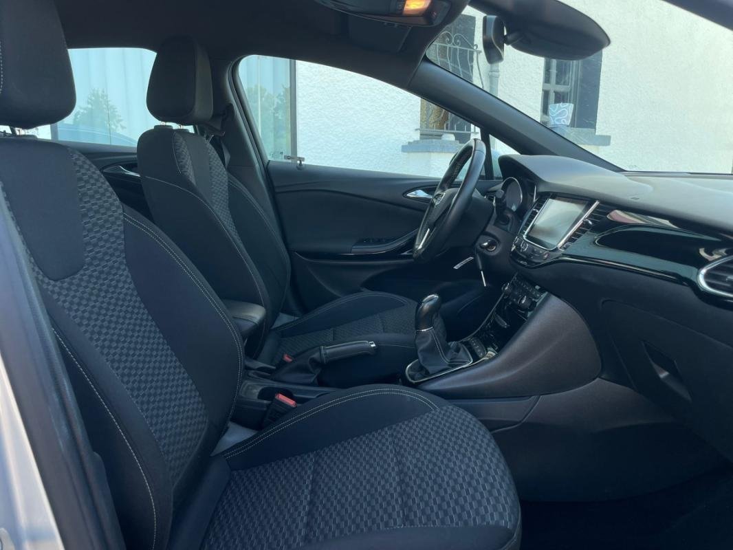 Opel Astra - Photo 11