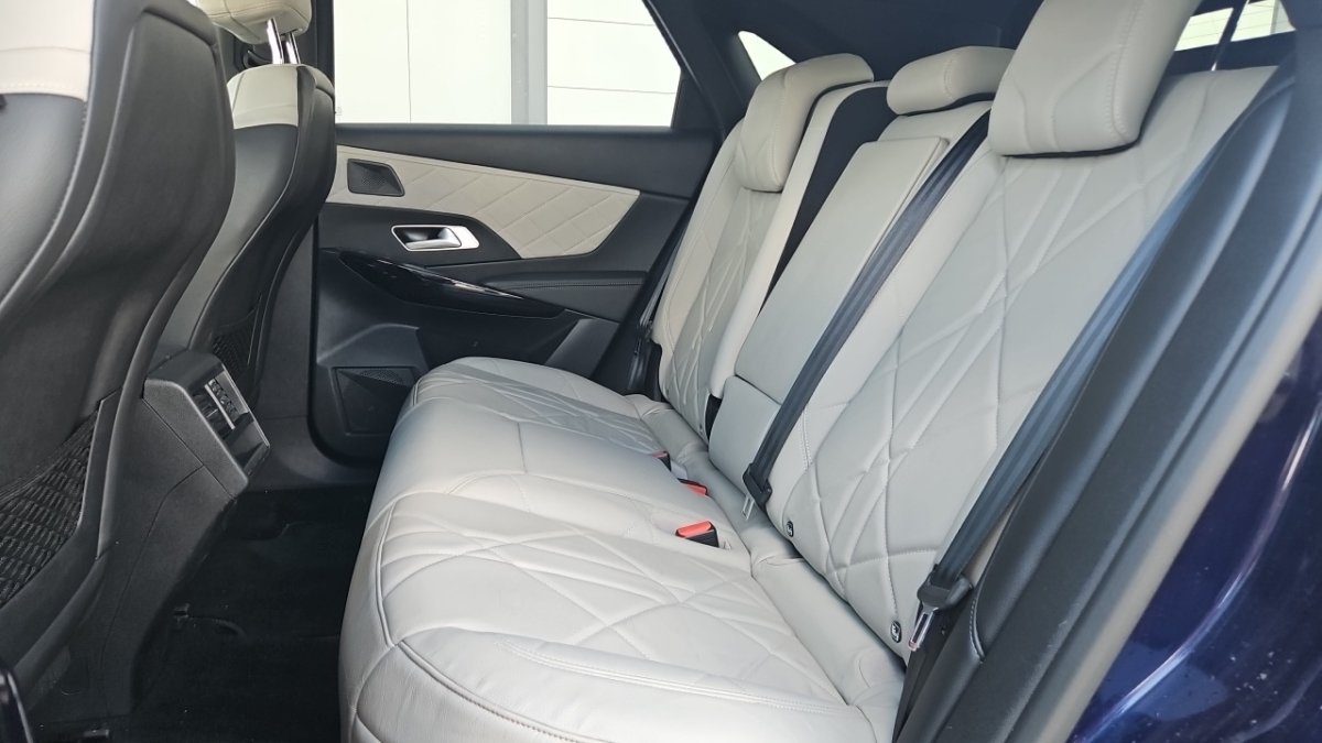 DS DS 7 Crossback - Photo 20