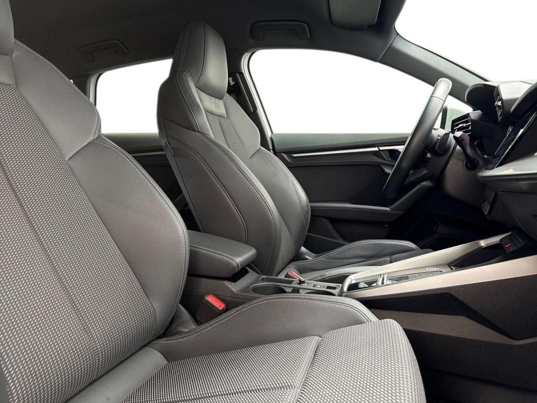 Audi A3 sportback - Photo 13