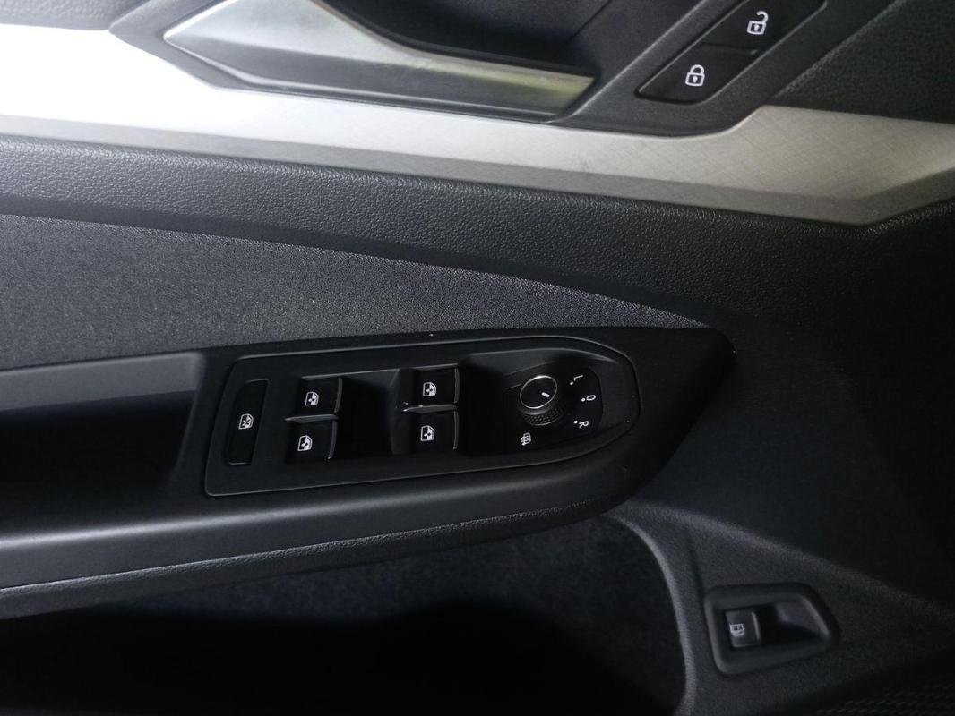 Volkswagen Golf - Photo 15