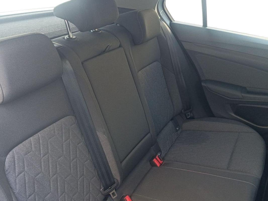 Volkswagen Golf - Photo 23