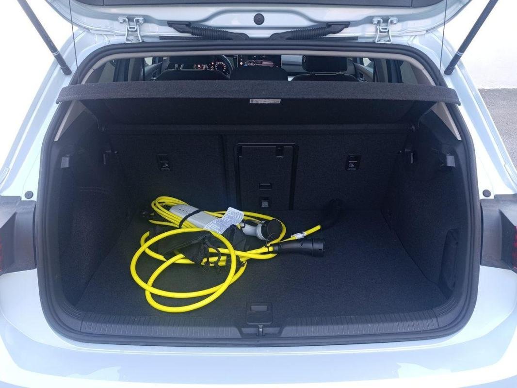 Volkswagen Golf - Photo 31