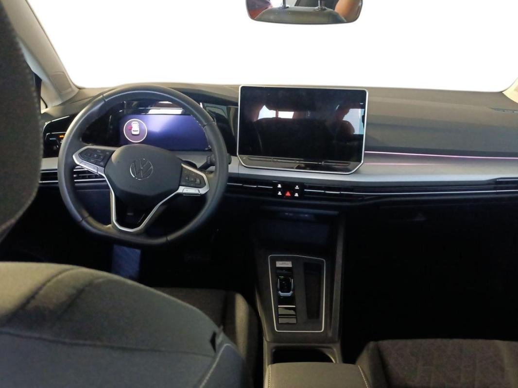 Volkswagen Golf - Photo 8