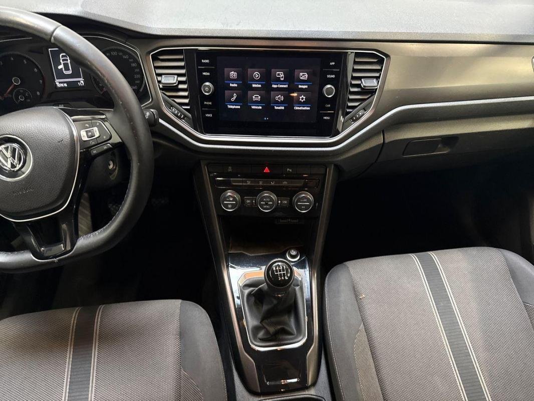 Volkswagen T-Roc - Photo 10