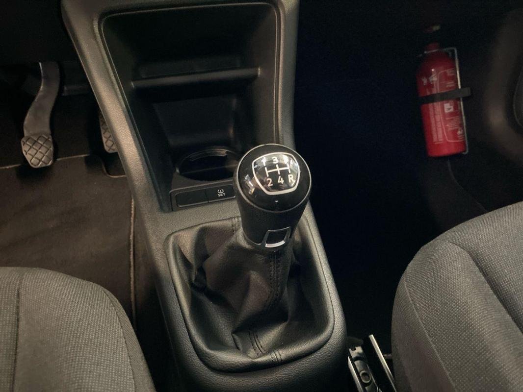Volkswagen Up! - Photo 11